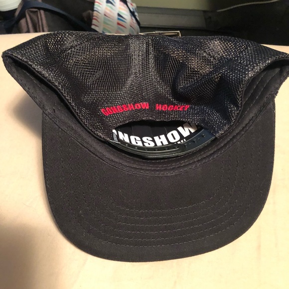 Brand New Budweiser Gongshow Hockey Hat - Picture 3 of 6